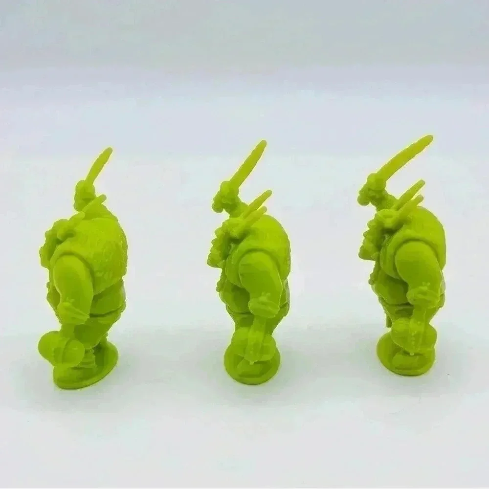 How to Train a Dragon Figure Gobber, Set of 3, Green - Picture 3 of 6